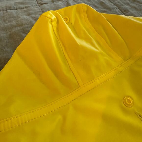 Canada Pooch Torrential Tracker Dog Rain Jacket – Yellow, Size 14 - Picture 5 of 10